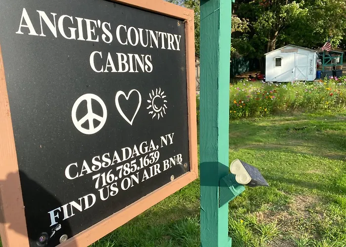 Angie\'S Country Cabins Non Electric Rustic Cabins In The Woods You Provide The Linens Self Check In Access To Hot Shared Hot Tub