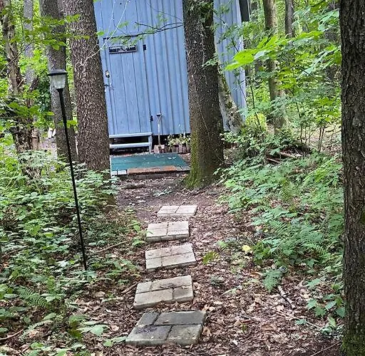 Angie\'S Country Cabins Non Electric Rustic Cabins In The Woods You Provide The Linens Self Check In Access To Hot Shared Hot Tub